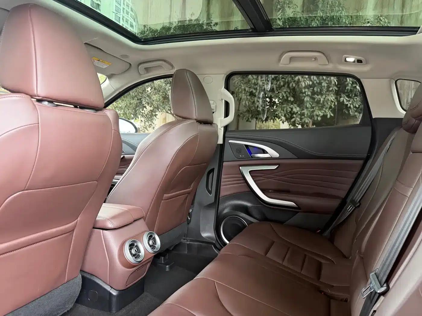 Weipai VV7 New Energy 2020 PHEV 2.0T Flagship Edition — миниатюра 5