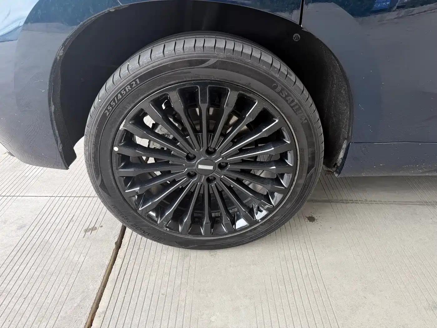 Weipai VV7 New Energy 2020 PHEV 2.0T Flagship Edition — миниатюра 9