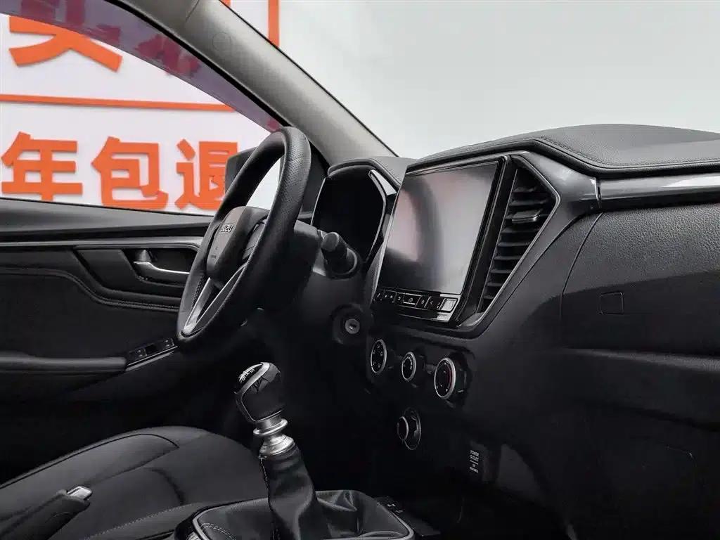 D-MAX 2021 1.9T Manual 4WD Diesel Global Sport RZ4E — миниатюра 22