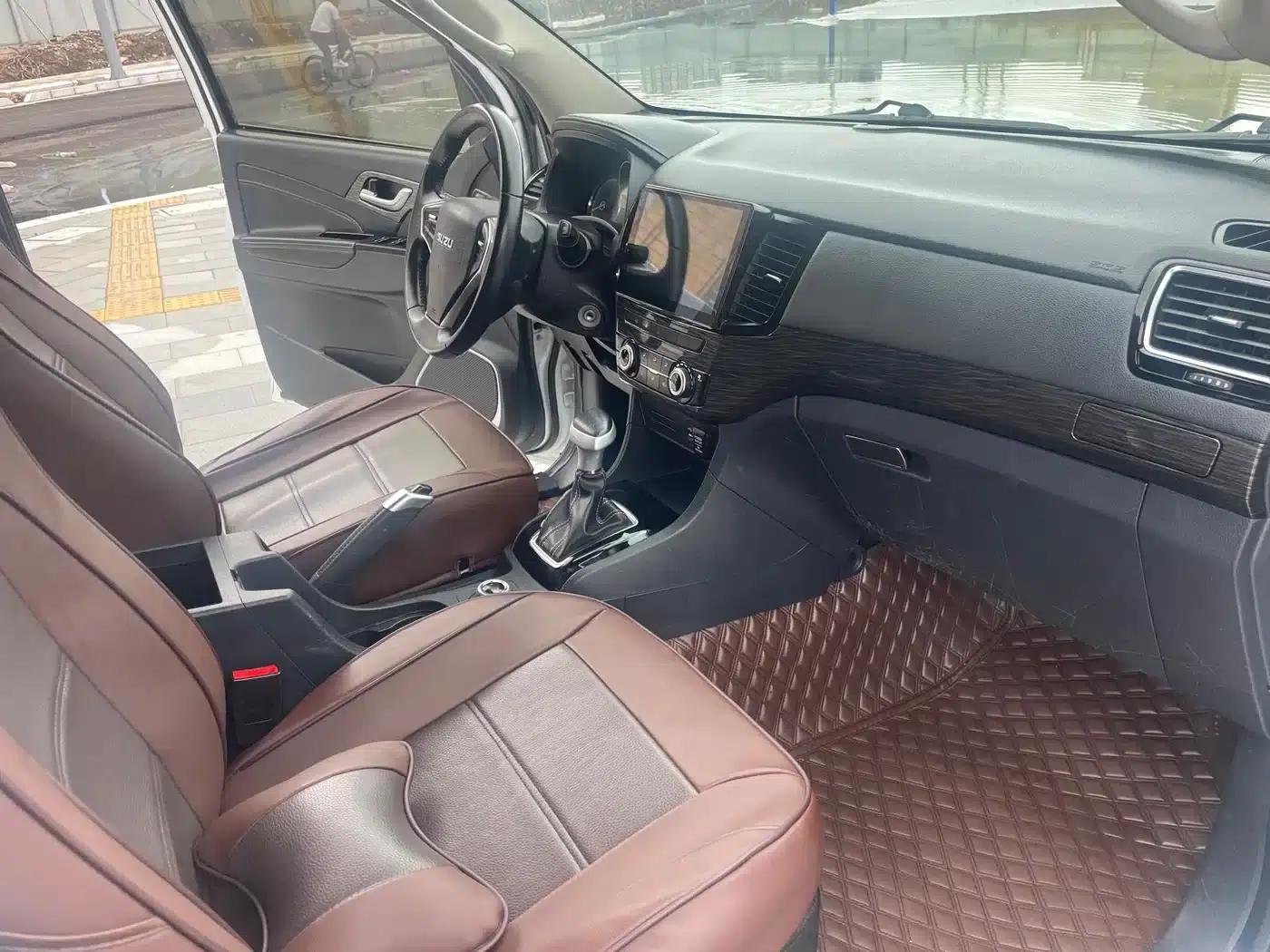 2018 mu-X Ranger 1.9T Diesel Automatic 4WD Sporty Edition (5-seater) — миниатюра 17