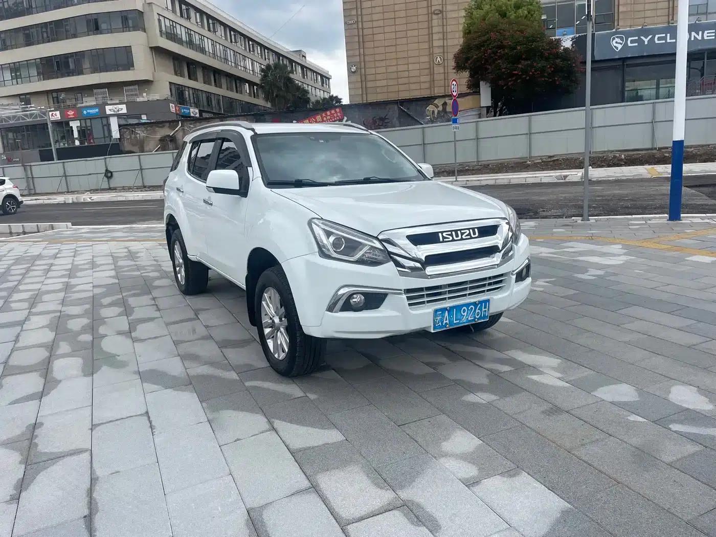 2018 mu-X Ranger 1.9T Diesel Automatic 4WD Sporty Edition (5-seater) — миниатюра 3