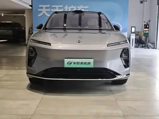 NIO ET9 2025 102kWh Signature Edition — миниатюра 2