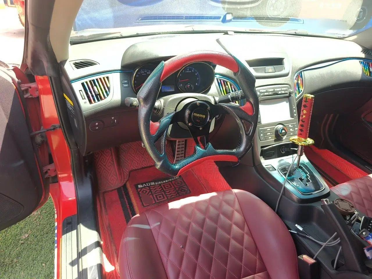 Hyundai Genesis Coupe 2009 2.0T Automatic Luxury Edition — миниатюра 11