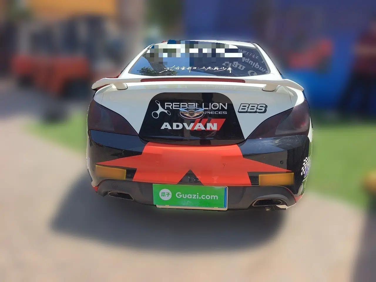 Hyundai Genesis Coupe 2009 2.0T Automatic Luxury Edition — миниатюра 5