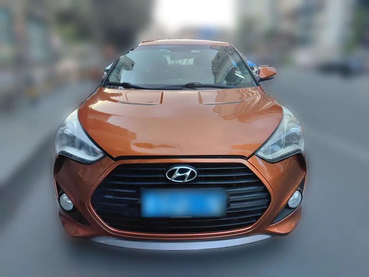 Hyundai Veloster 2012 1.6T Automatic Luxury Edition — миниатюра 2