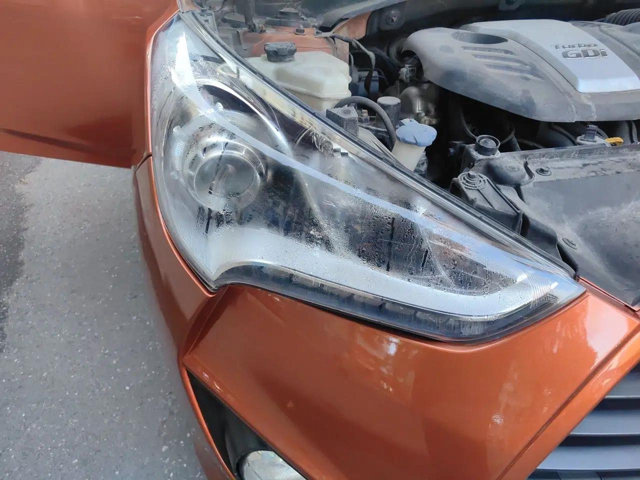 Hyundai Veloster 2012 1.6T Automatic Luxury Edition — миниатюра 7