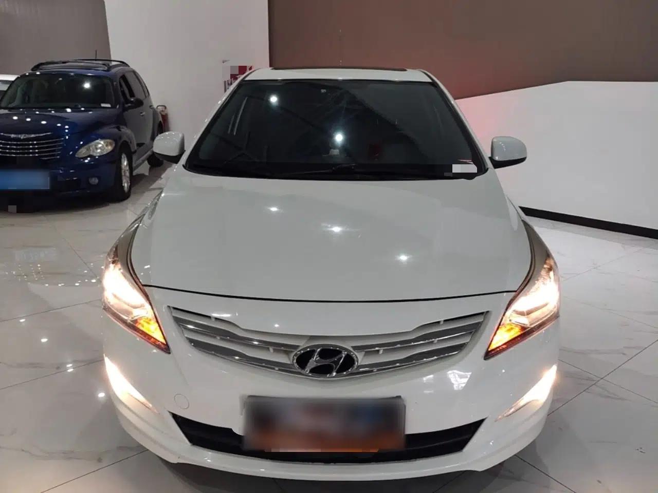 Hyundai Verna Ray 2014 1.4L Automatic GLX — миниатюра 2