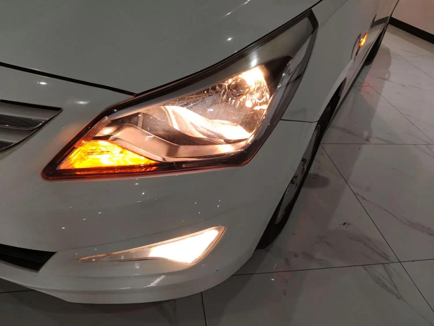Hyundai Verna Ray 2014 1.4L Automatic GLX — миниатюра 9