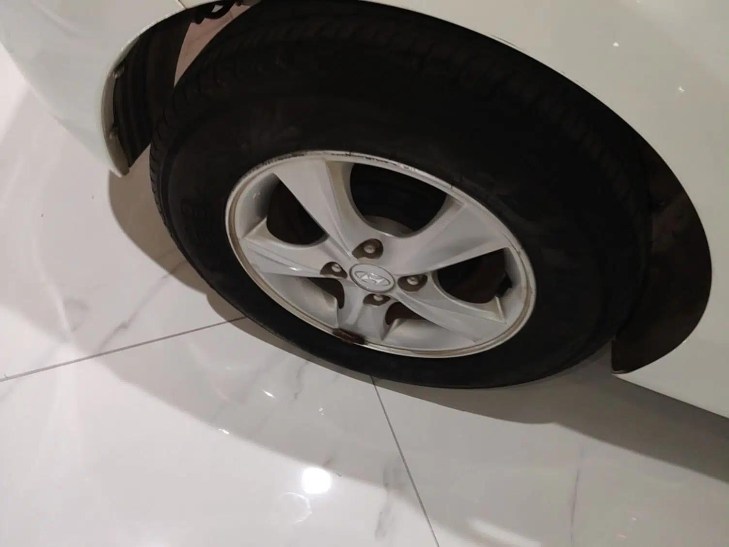 Hyundai Verna Ray 2014 1.4L Automatic GLX — миниатюра 10