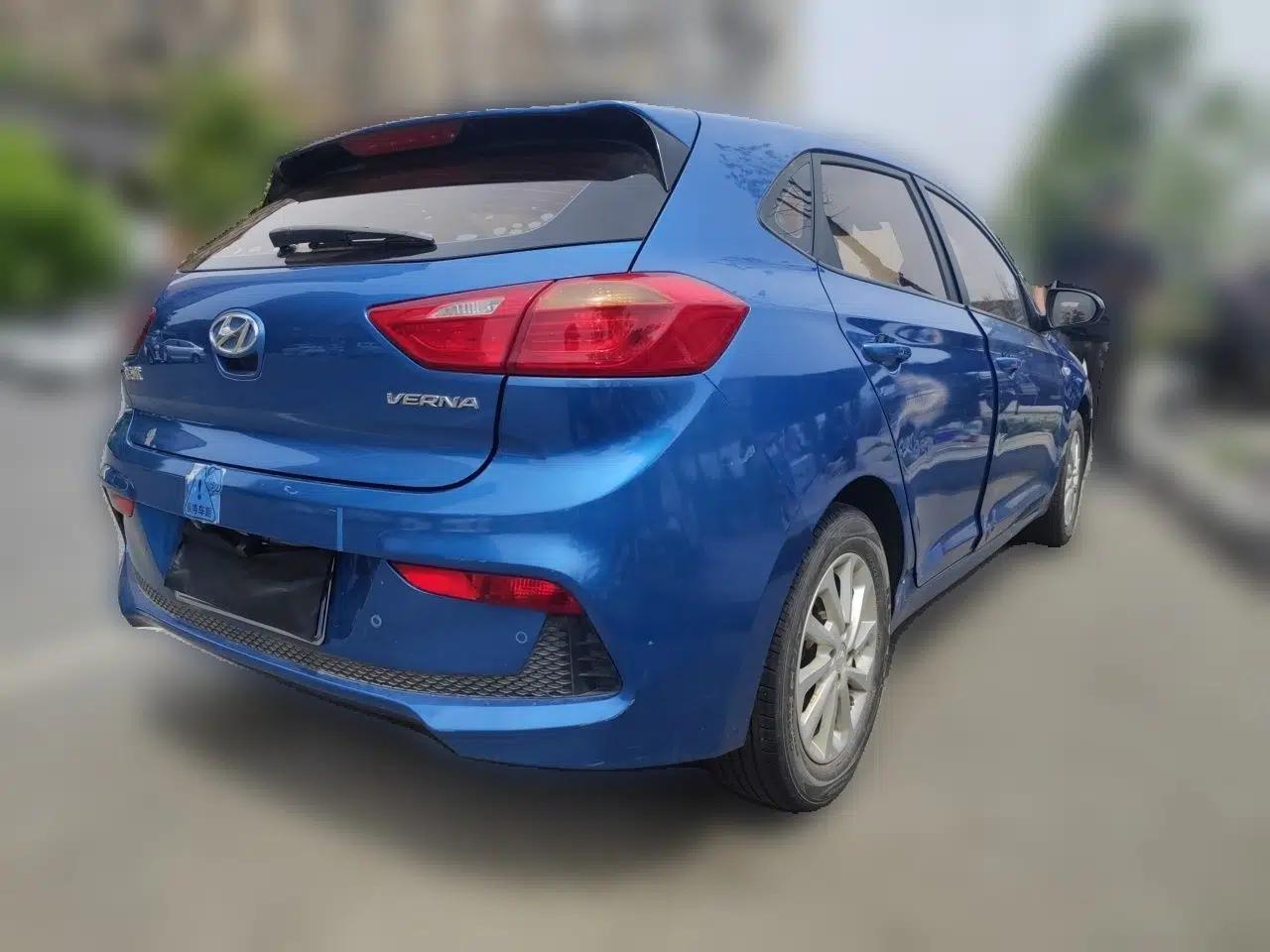 Hyundai Verna RV 2017 1.4L Manual Cool Edition GLS China V Emission Standard — миниатюра 6