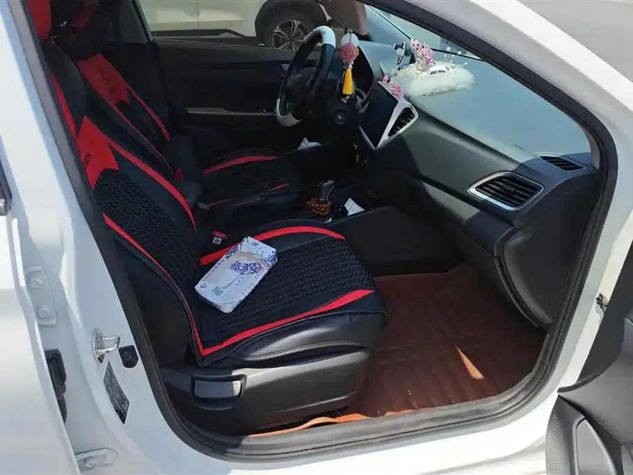 2016 Hyundai Verna 1.4L Automatic GLS (Cool Edition) — миниатюра 8