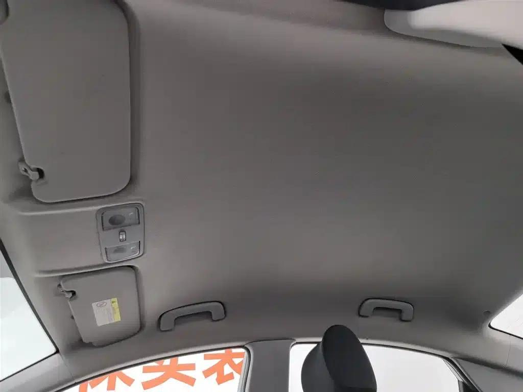 2020 Hyundai Verna 1.4L Manual GLS Cool Edition — миниатюра 14