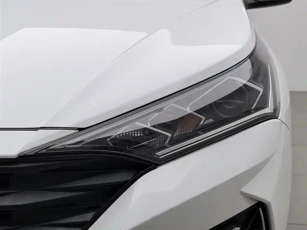 2020 Hyundai Verna 1.4L Manual GLS Cool Edition — миниатюра 7
