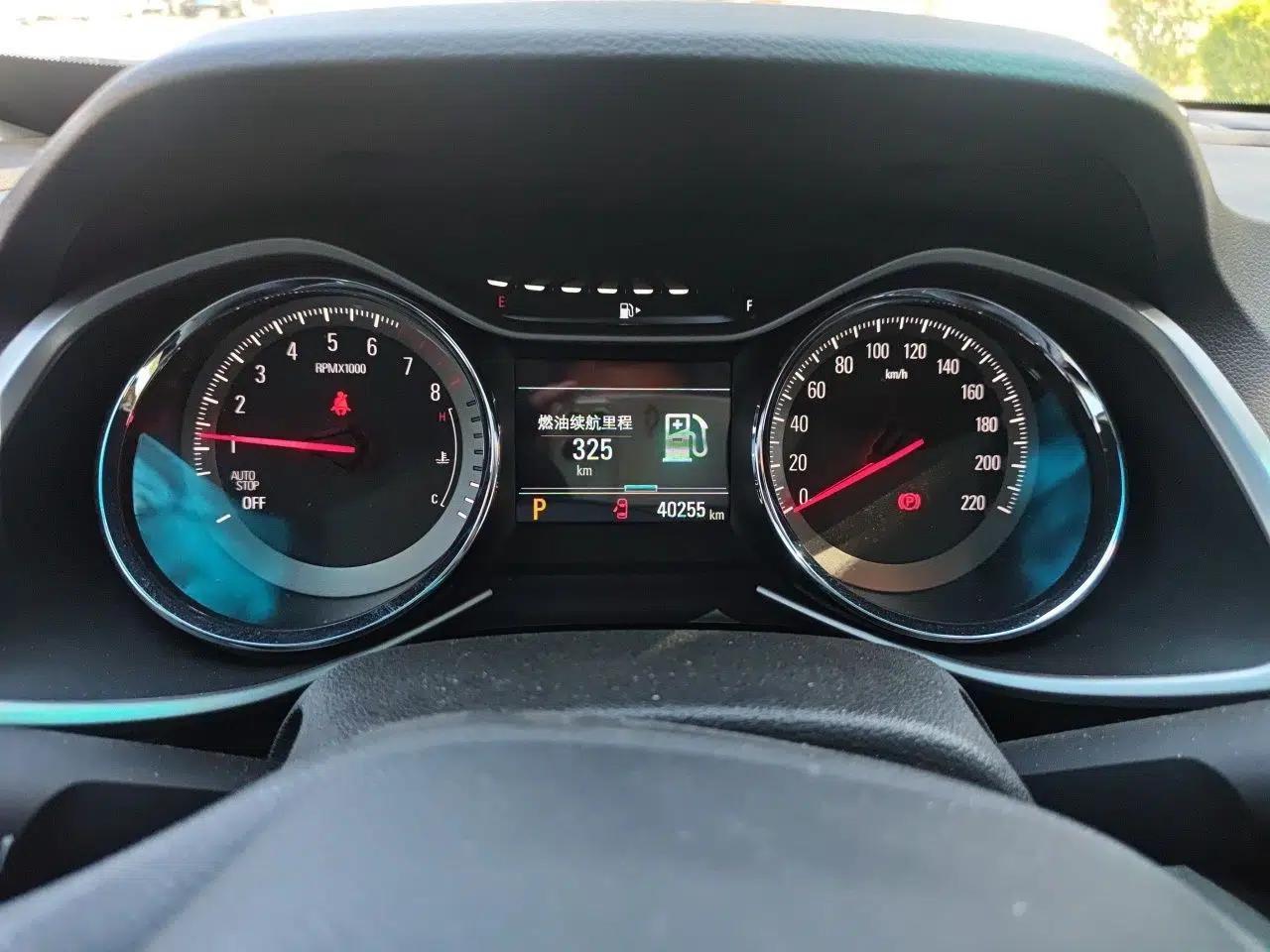Chevrolet Orlando 2020 Light Hybrid Redline 530T Automatic Enjoyment Edition (5+2 Models) — миниатюра 12