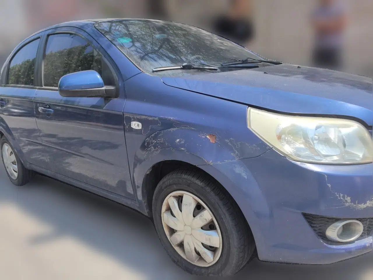 Chevrolet Lova 2010 1.4 AT Fashion Edition — миниатюра 3