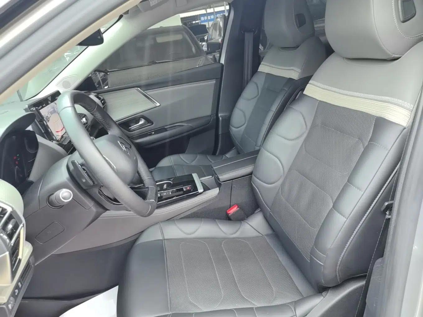 Citroen C5 X 2021 1.6T Ignite the Extraordinary — миниатюра 17