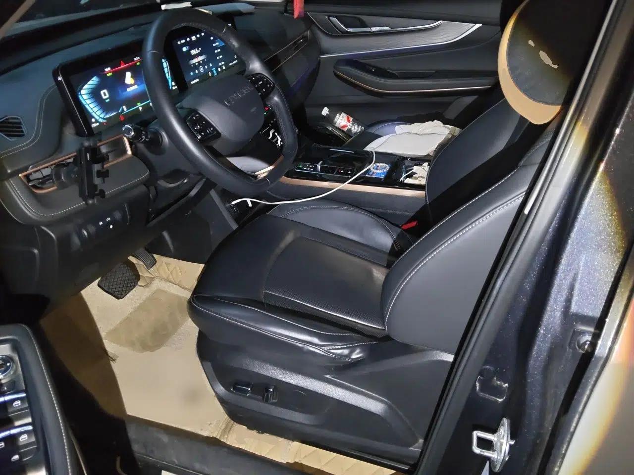 EXEED Zhuifeng C-DM 2022 1.5 TCI-DHT 105 km "Chengfeng Qi" Edition — миниатюра 16
