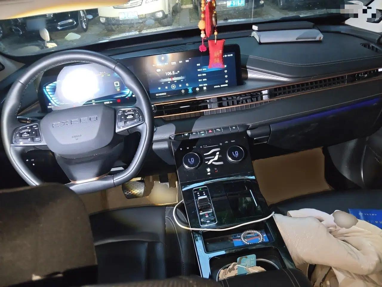 EXEED Zhuifeng C-DM 2022 1.5 TCI-DHT 105 km "Chengfeng Qi" Edition — миниатюра 10