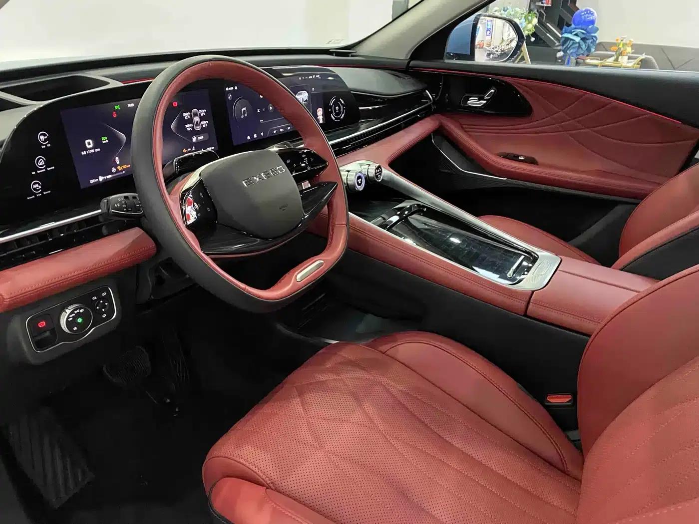 Exeed Yaoguang 2023 400T 2WD Premium Edition — миниатюра 17