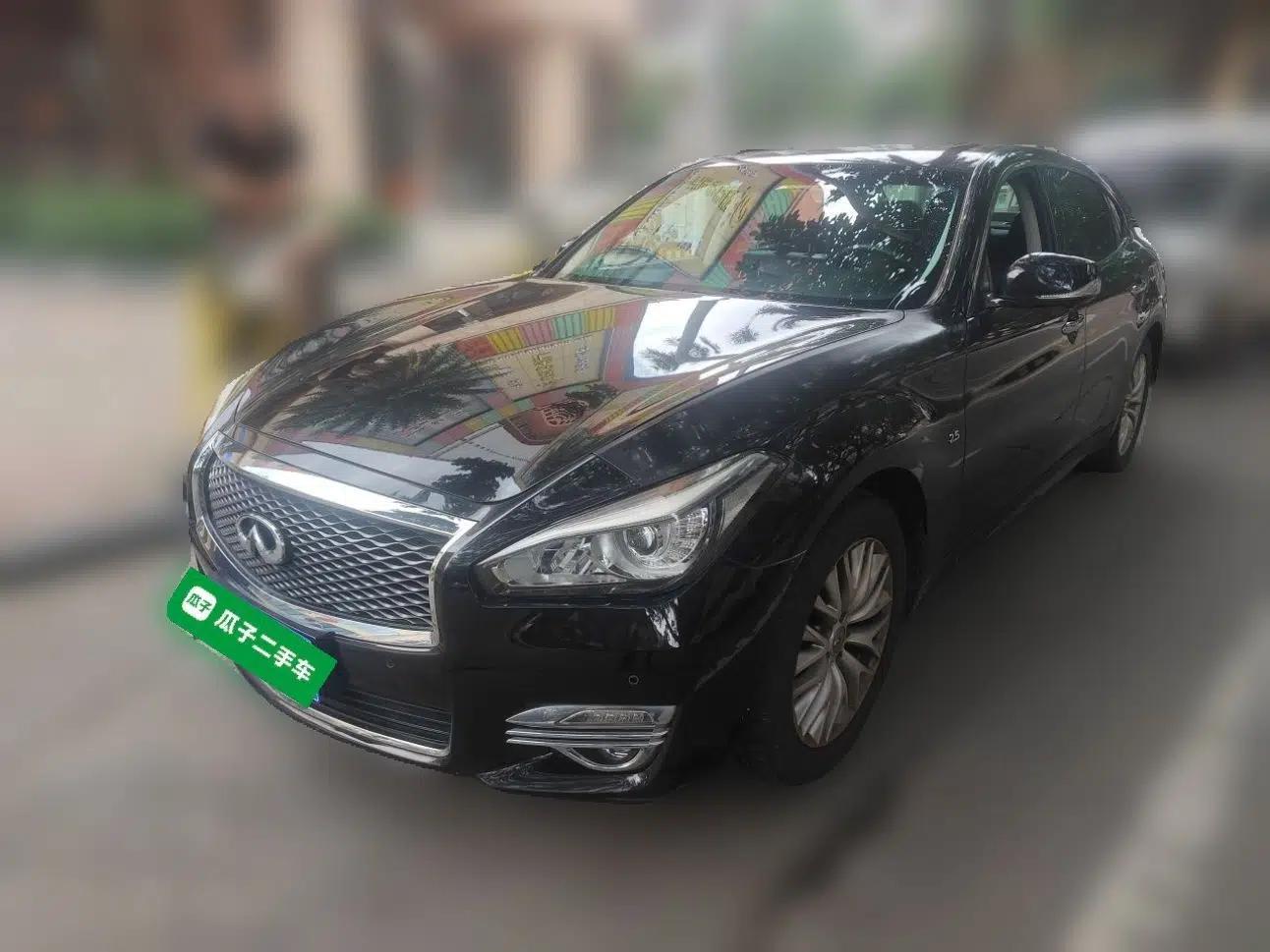 Infiniti Q70 2017 Q70L 2.5L Enjoyment Edition — миниатюра 1