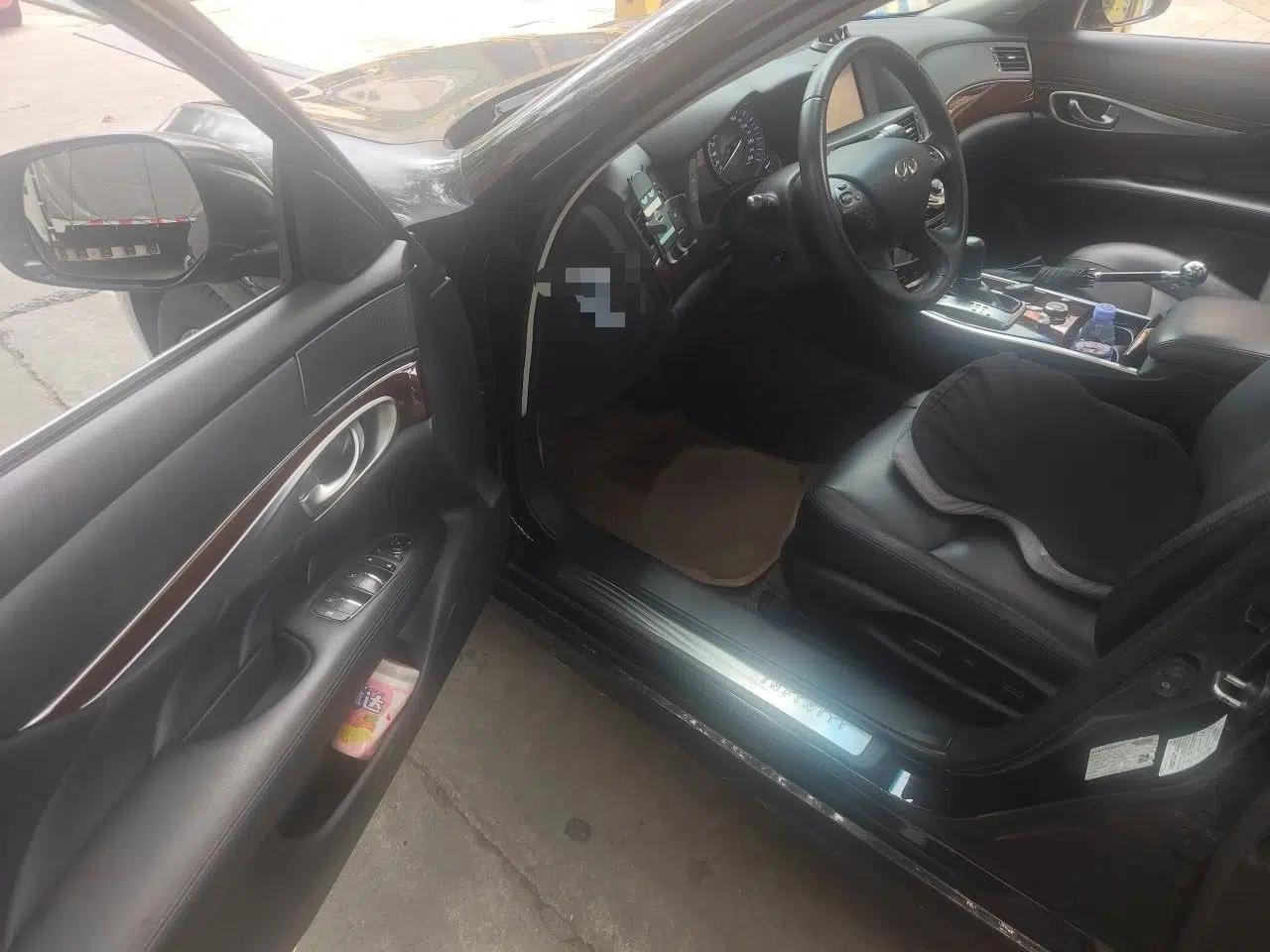 Infiniti Q70 2017 Q70L 2.5L Enjoyment Edition — миниатюра 19