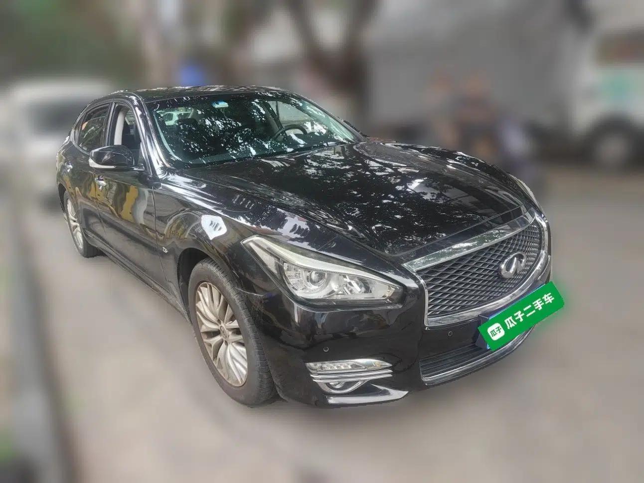 Infiniti Q70 2017 Q70L 2.5L Enjoyment Edition — миниатюра 3