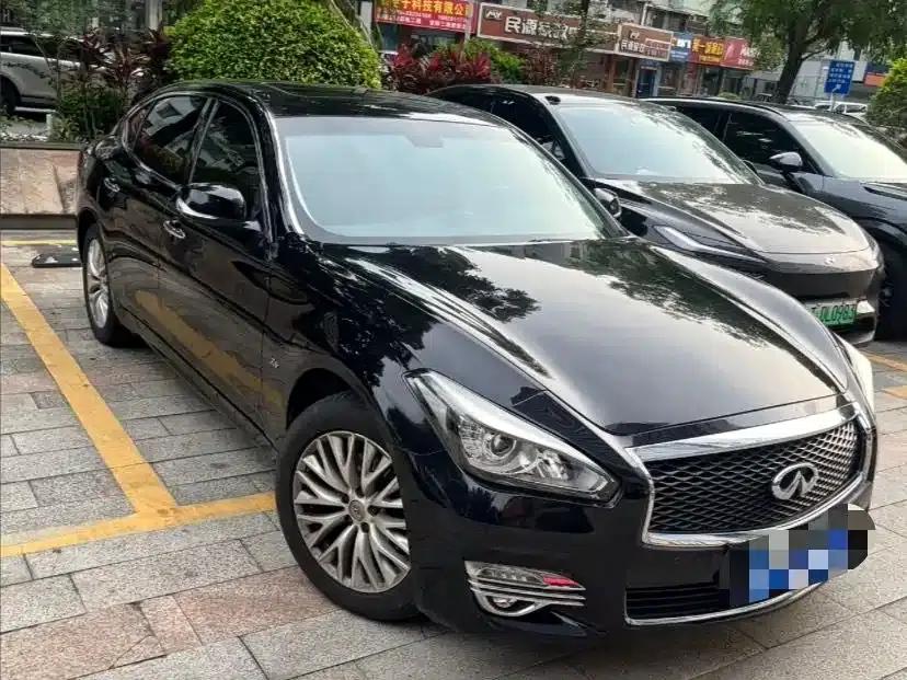 Infiniti Q70 2017 Q70L 2.5L Enjoy Edition — миниатюра 3