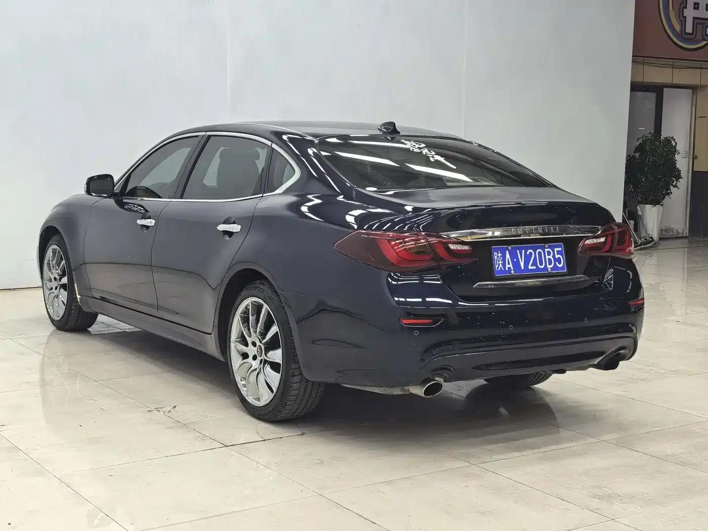 Infiniti Q70 2017 Q70L 2.5L Elite Edition — миниатюра 8