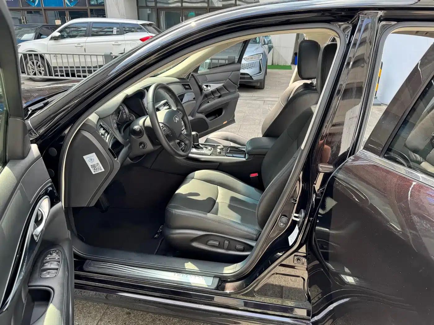 Infiniti Q70 2015 Q70L 2.5L Elite Edition — миниатюра 14