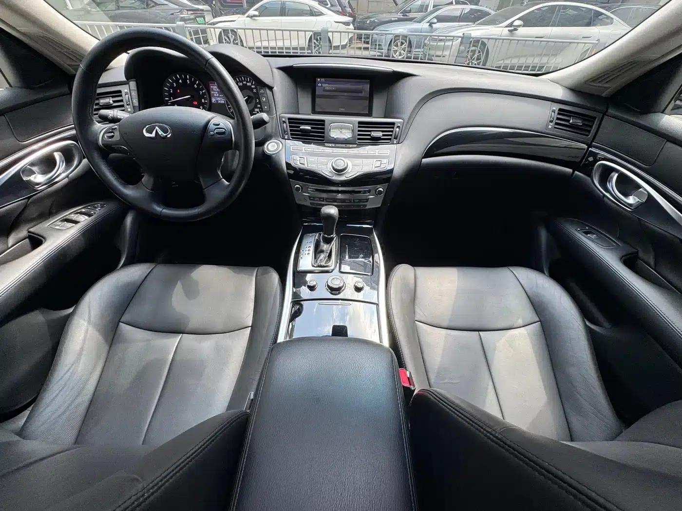 Infiniti Q70 2015 Q70L 2.5L Elite Edition — миниатюра 7