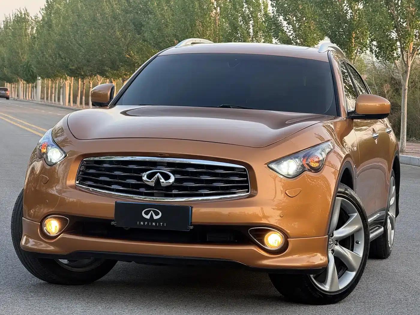 Infiniti FX 2010 FX50 Ultimate Edition — миниатюра 1
