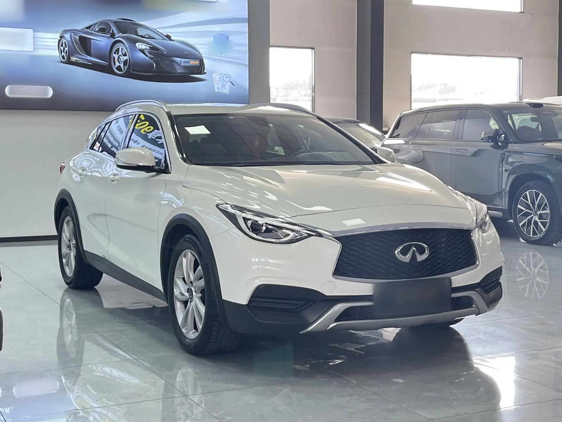 Infiniti QX30 2017 1.6T Two-Wheel Drive Fashion Edition — миниатюра 7