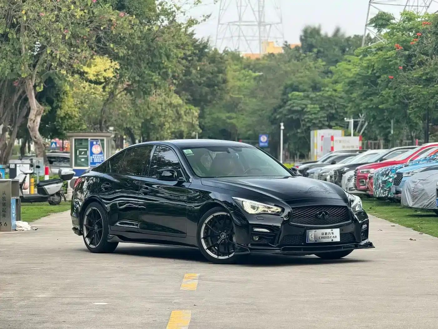 Infiniti Q50 2014 3.7L Luxury Sport Edition — миниатюра 3