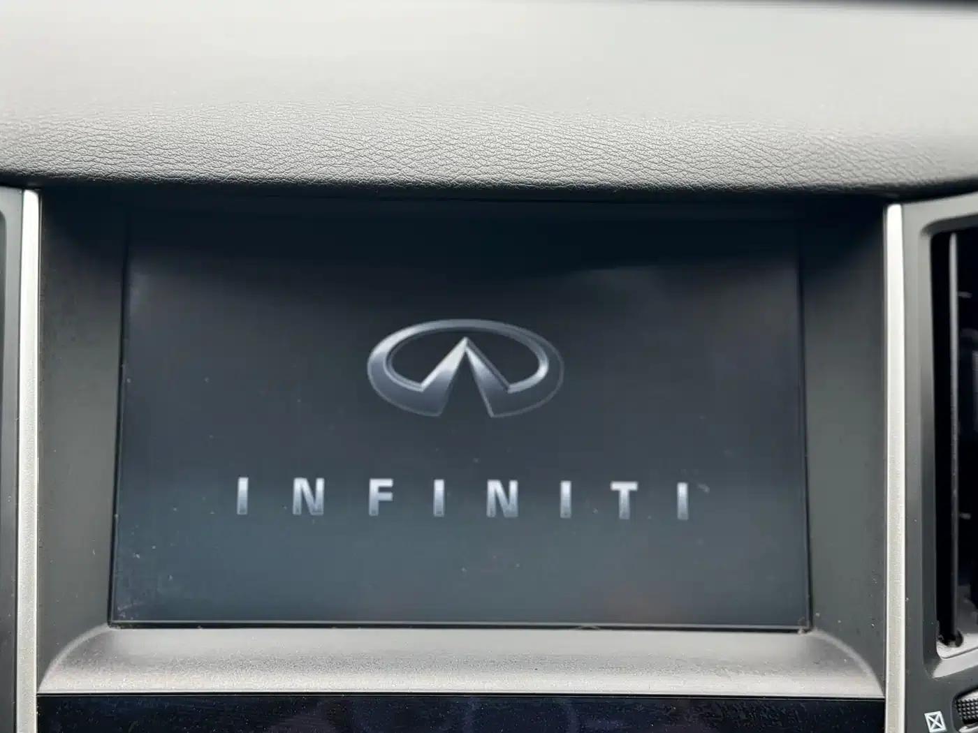 Infiniti Q50 2014 2.0T Comfort Edition — миниатюра 17