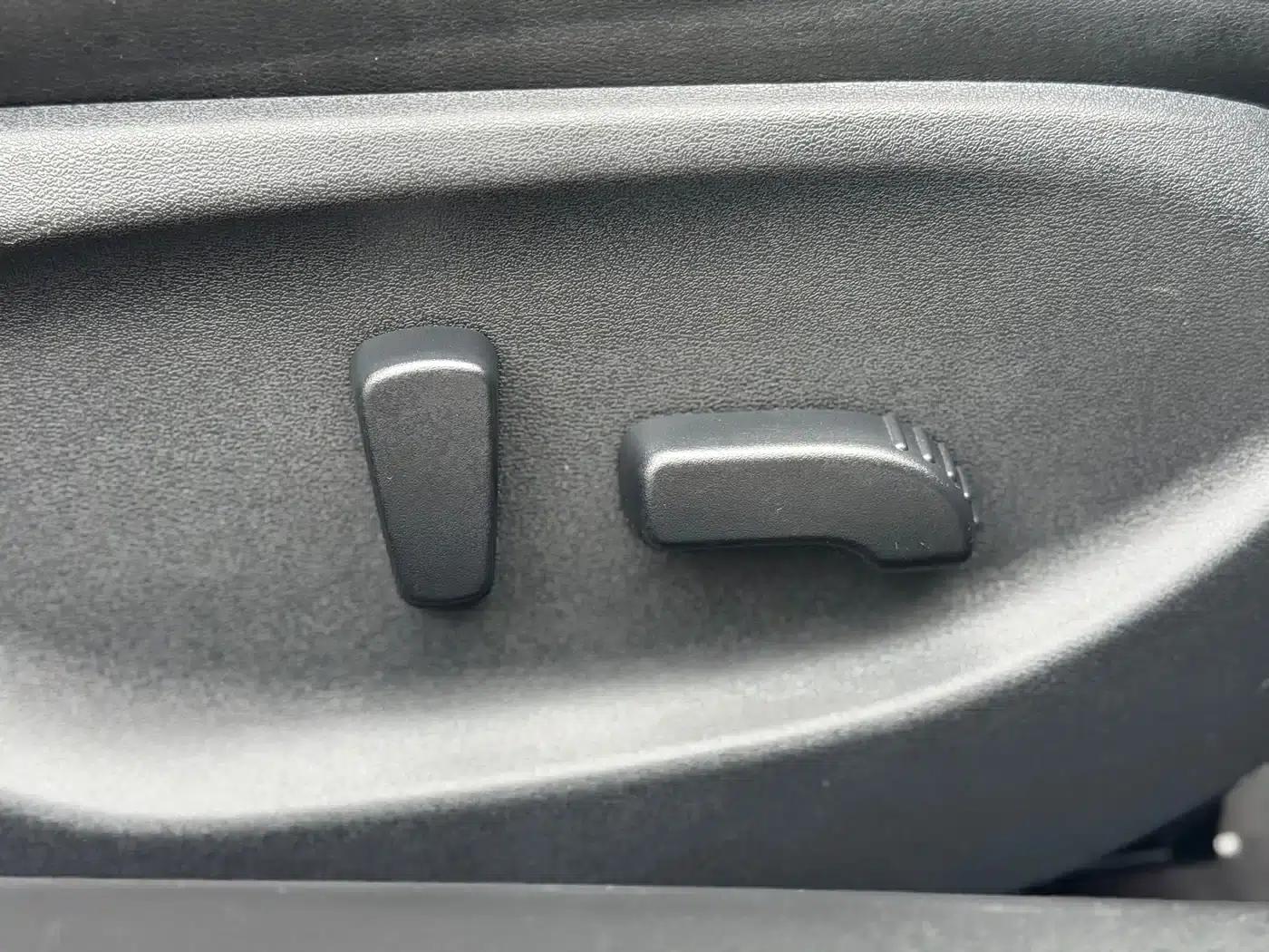 Infiniti Q50 2014 2.0T Comfort Edition — миниатюра 22