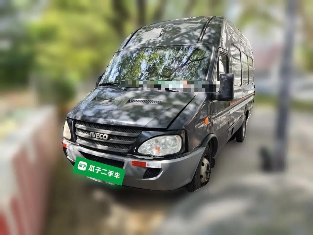 Iveco Daily  — миниатюра 1