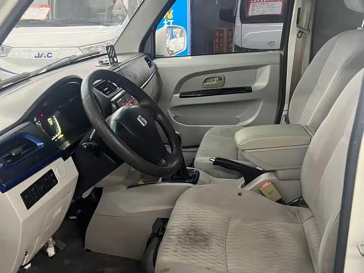 Remote E5 2019 E5L Pure Electric Van - Guoxuan 39.9kWh — миниатюра 10