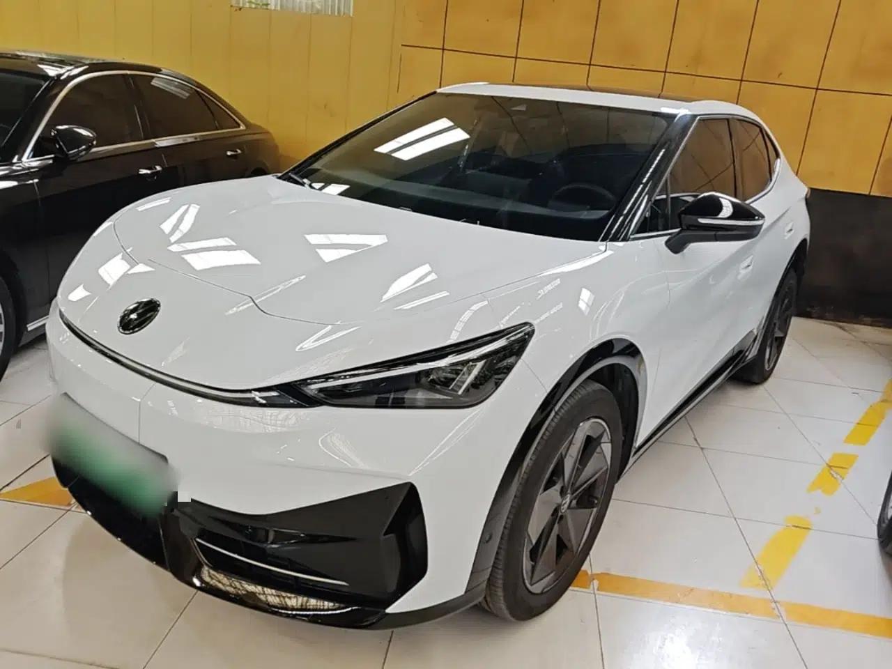 Volkswagen ID.UNYX 2024 Revised Pro Long-Range Version — миниатюра 1