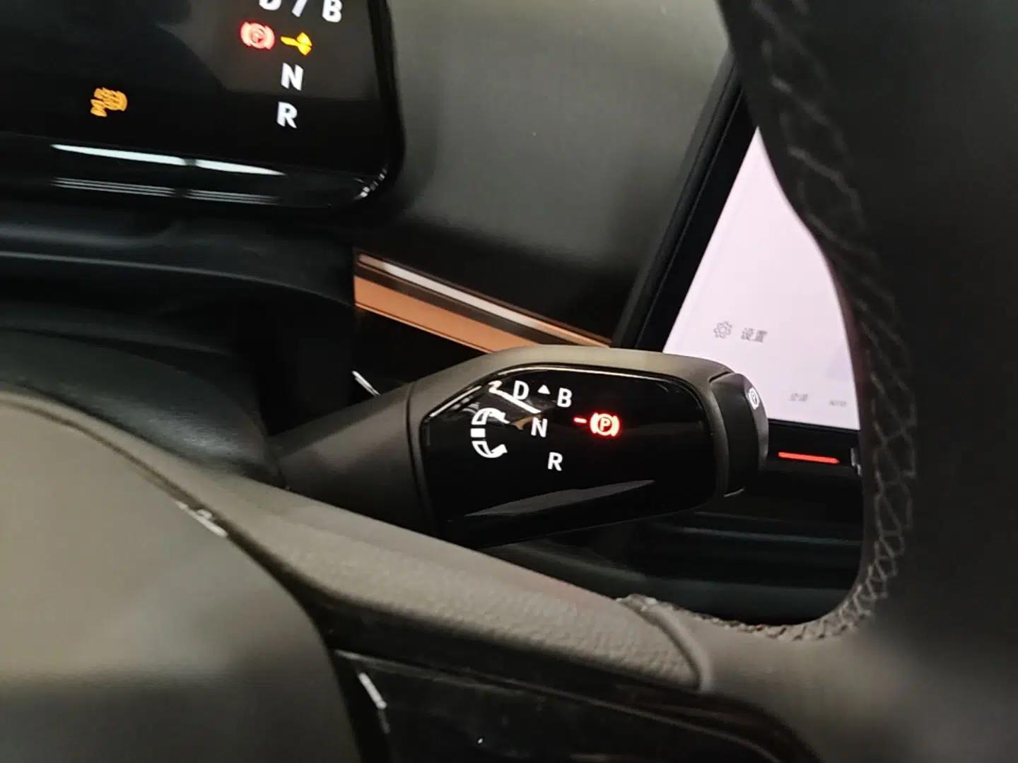 Volkswagen ID.UNYX 2024 Revised Pro Long-Range Version — миниатюра 17