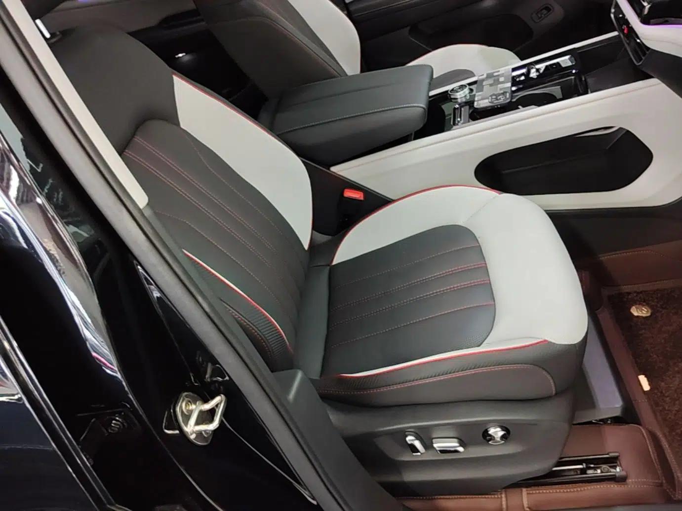 Volkswagen Teramont X 2023 380TSI Four-Wheel Drive Prestige Flagship Edition — миниатюра 23