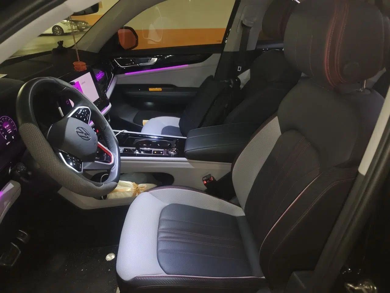 Volkswagen Teramont X 2024 380TSI Four-Wheel Drive Longxiang Edition — миниатюра 16