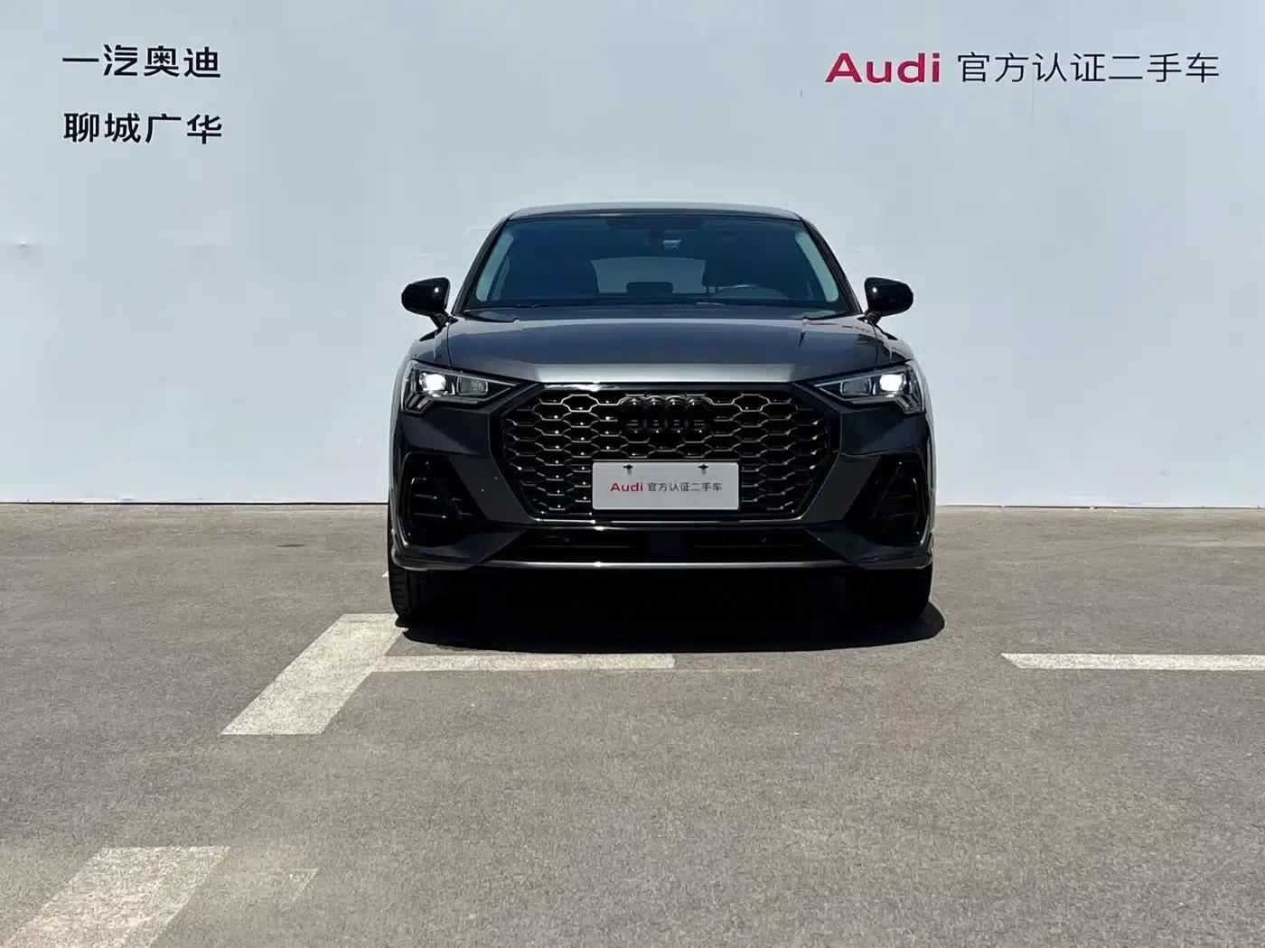 Audi Q3 Sportback 2023 40 TFSI Fashion Edition — миниатюра 2