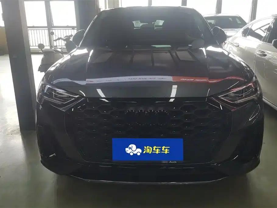 Audi Q3 Sportback 2023 40 TFSI Fashion Edition — миниатюра 2