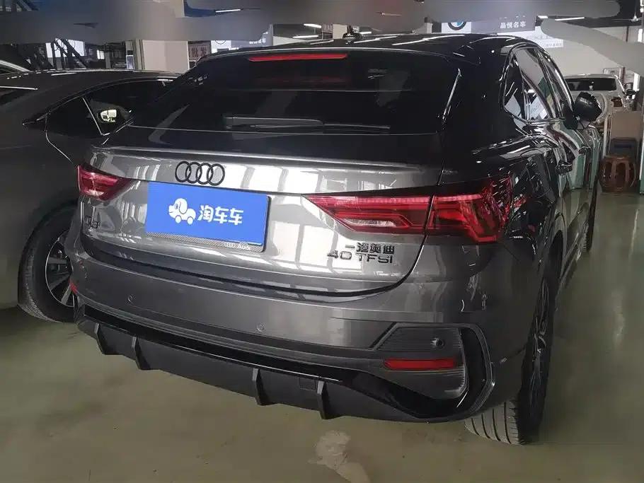 Audi Q3 Sportback 2023 40 TFSI Fashion Edition — миниатюра 3