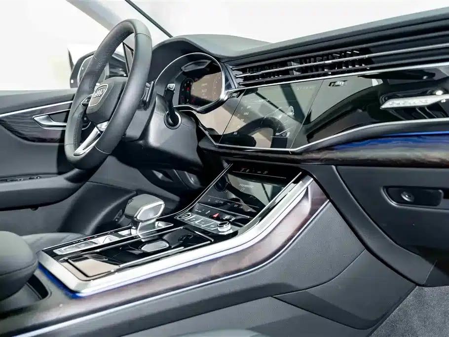 Audi Q8 2021 55 TFSI Luxury Dynamic — миниатюра 18