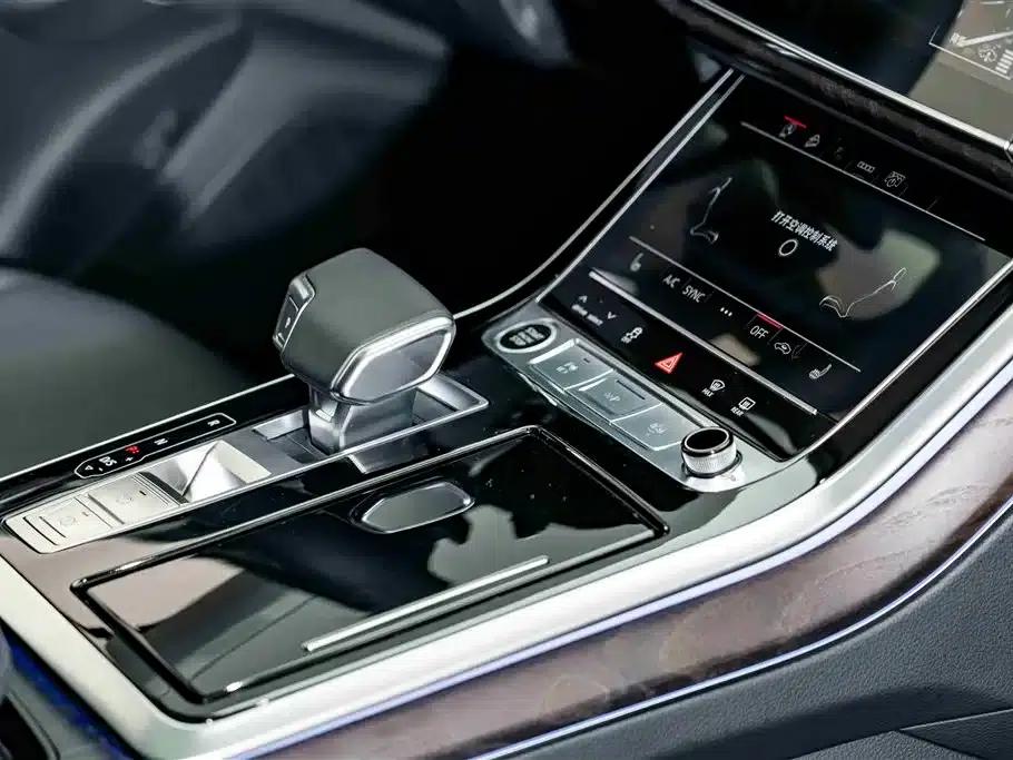 Audi Q8 2021 55 TFSI Luxury Dynamic — миниатюра 19