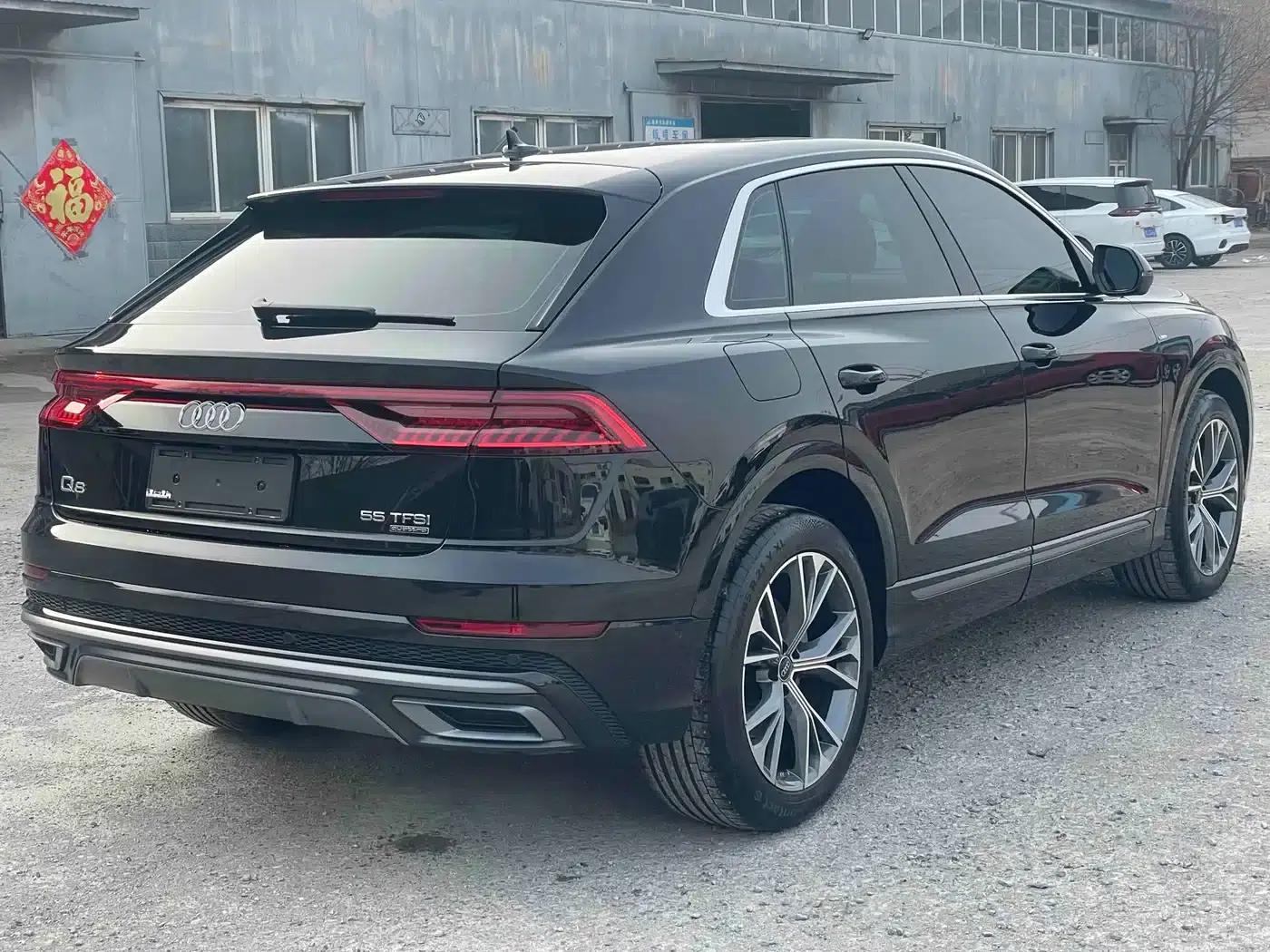 Audi Q8 2023 55 TFSI Luxury Dynamic — миниатюра 3