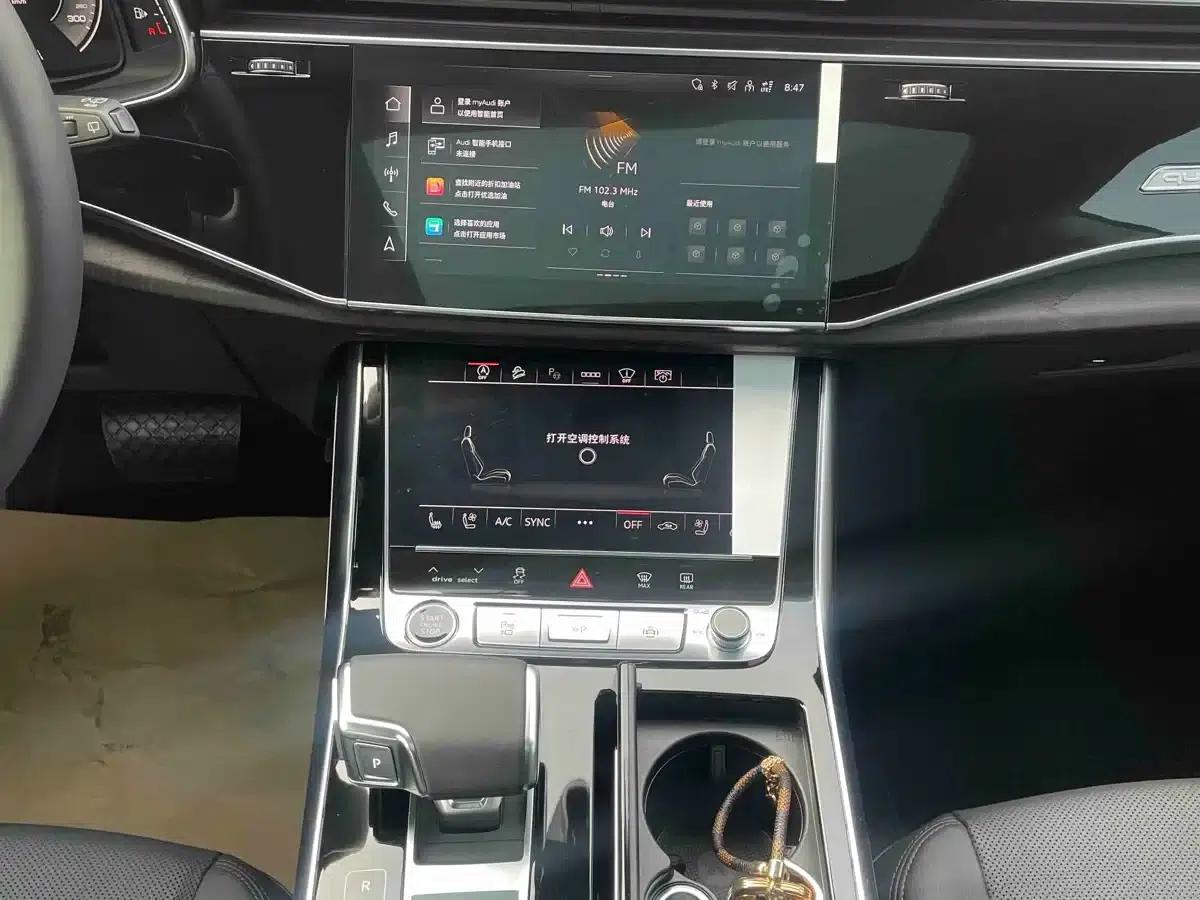 Audi Q8 2023 55 TFSI Luxury Dynamic — миниатюра 8