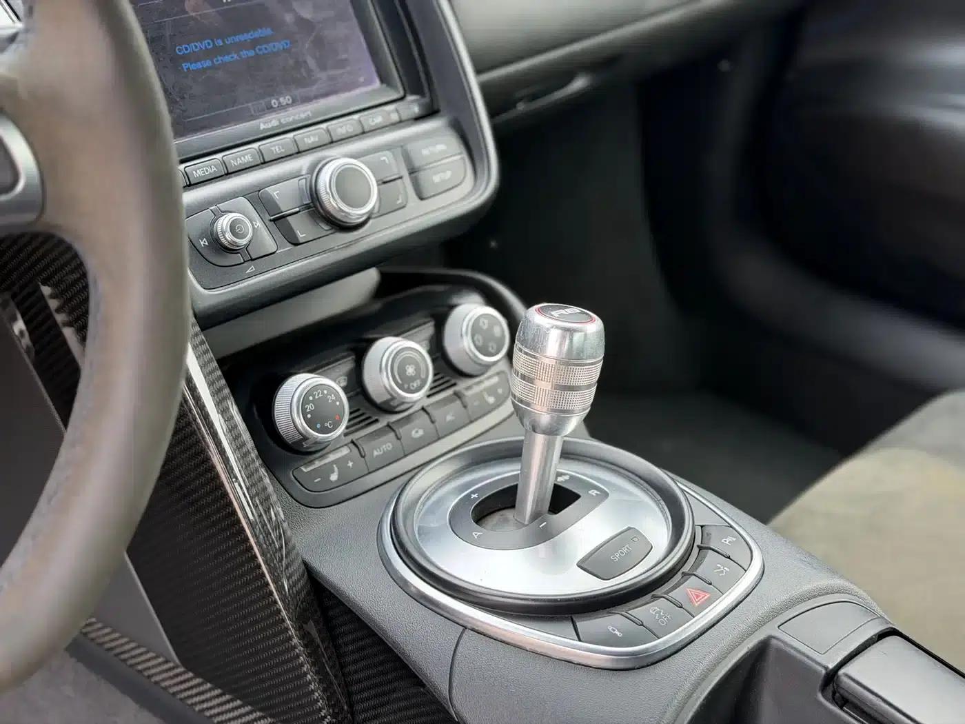 Audi R8 2012 5.2 FSI quattro Limited Edition — миниатюра 10