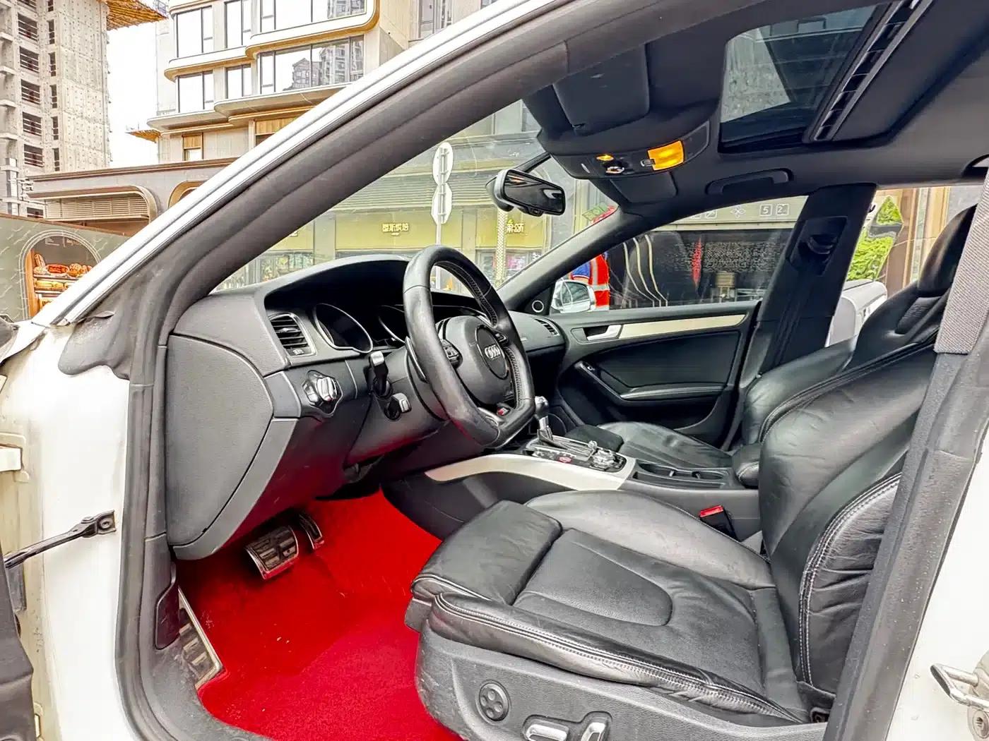2012 Audi S5 3.0T Sportback — миниатюра 12